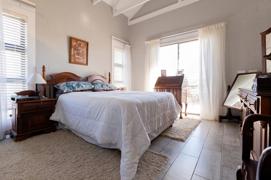 4 Bedroom Property for Sale in Shelley Point Western Cape